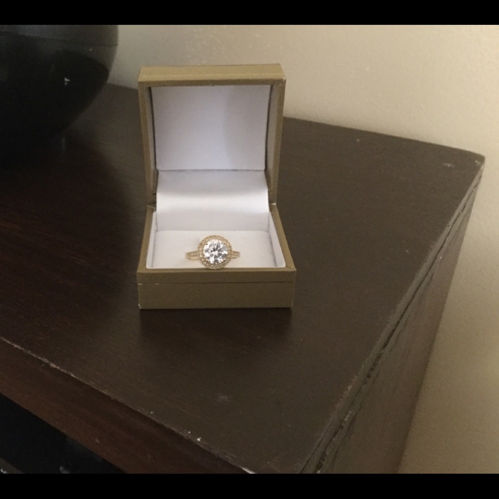 14K Diamonelle Size 7.0 Ring
